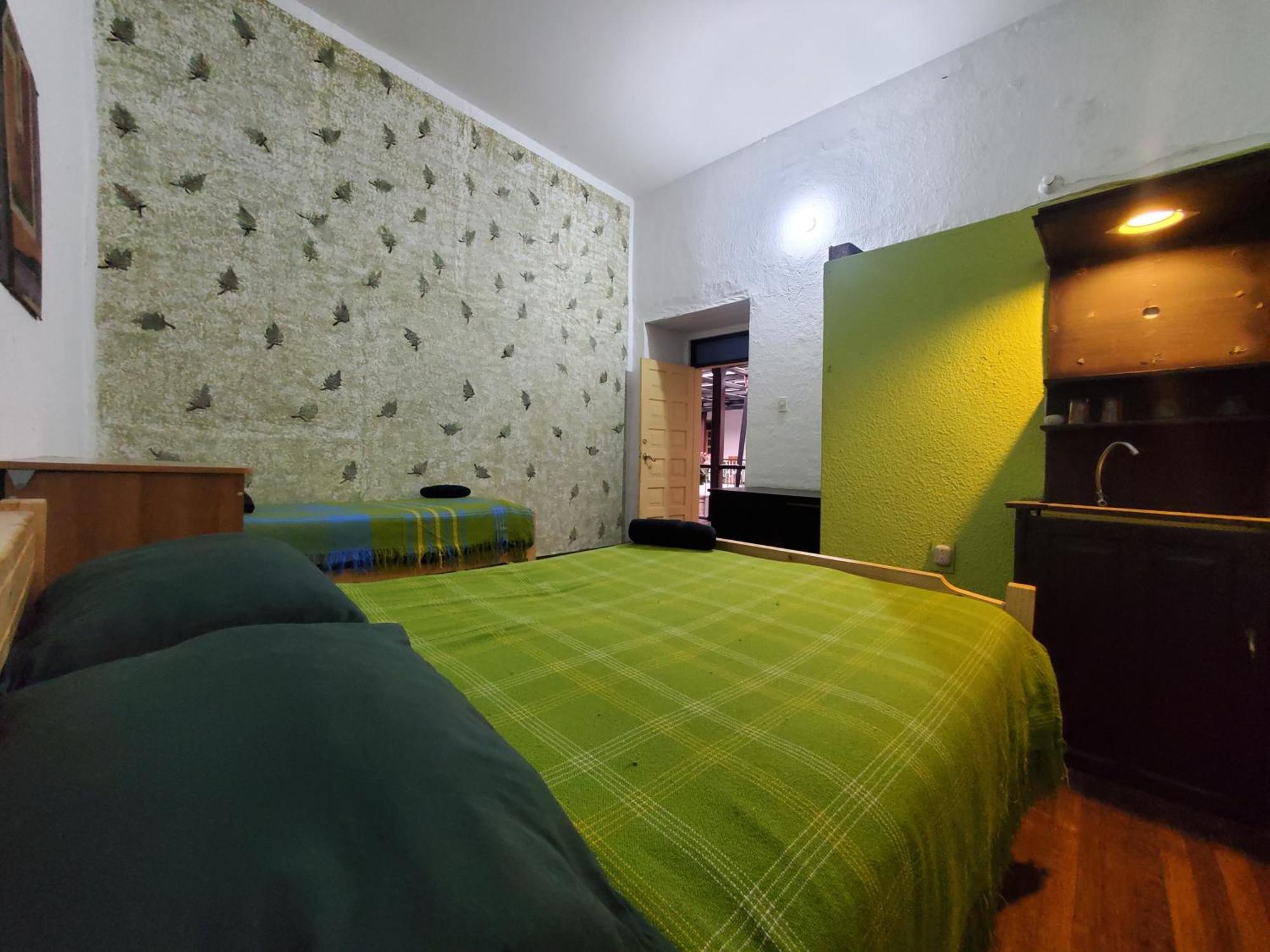 San Marcos Cultural & Guesthouse キト エクステリア 写真